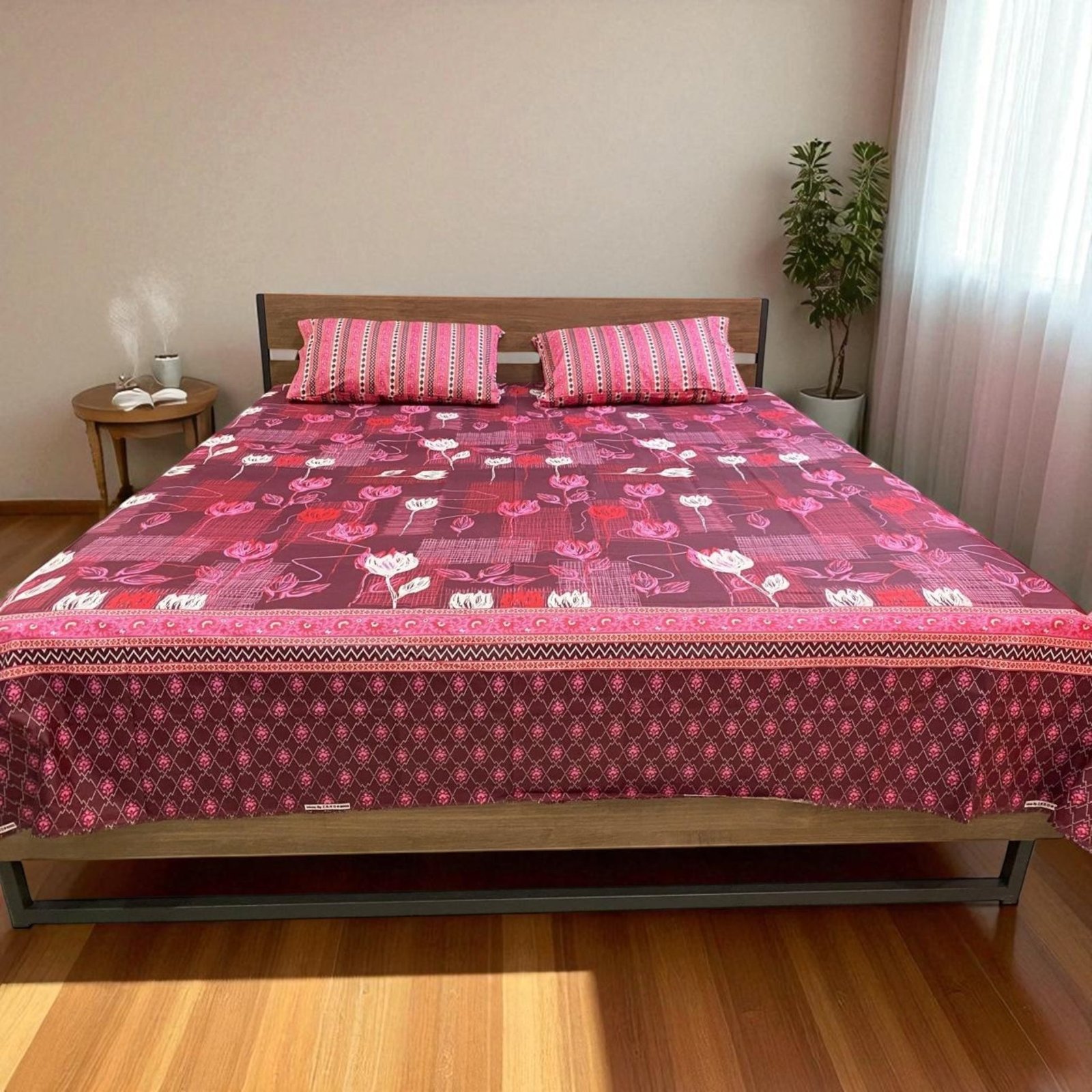 3PcsPureCottonPrintedBedsheetKingSizeDarkPink